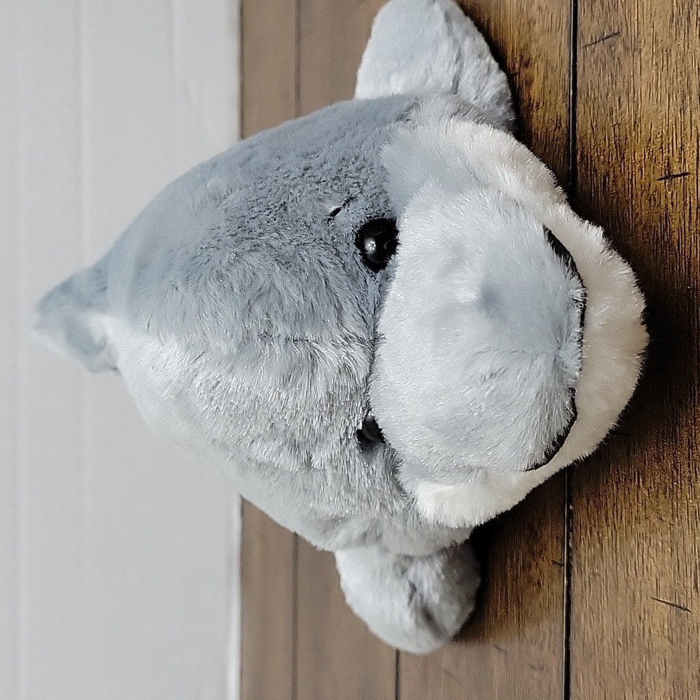 Ganz Webkinz Retired Bottle Nose Dolphin Plush HM220 No Code